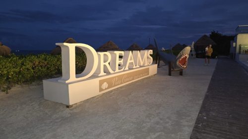20260314_191640CDM DREAMS CANCUN 20260315